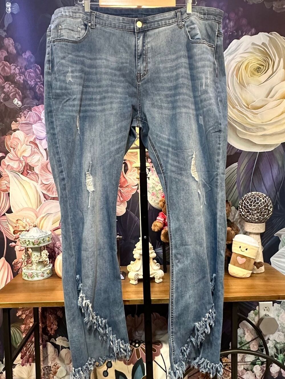 Hayden LA 3XL NWT Distressed Flare Jeans Frayed Hem Stretch Western Grunge Y2K